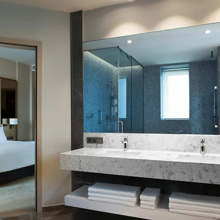 Istanbul Marriott Hotel Sisli מראה חיצוני תמונה Bathroom